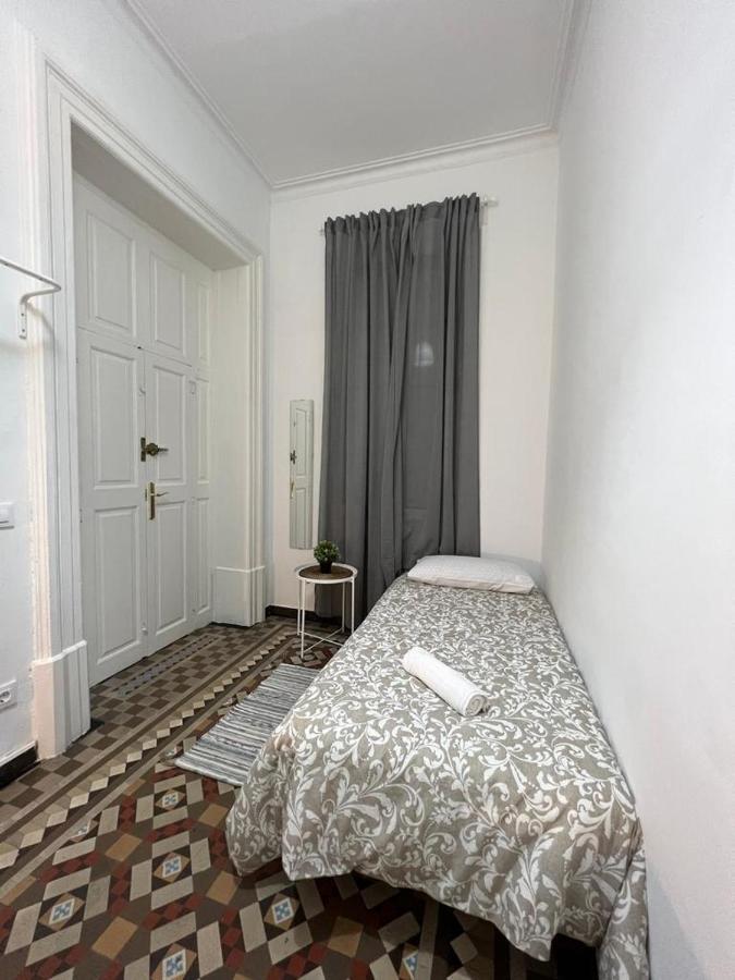 A & M Barcelona Hostal 외부 사진